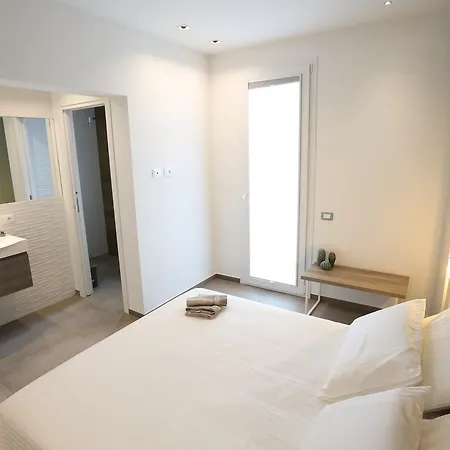 Πανσιόν Aurienzia 4*