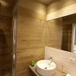 Casa de hóspedes Aurienzia 4*