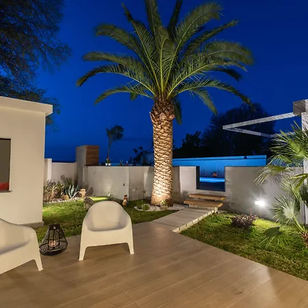 Πανσιόν Aurienzia 4*